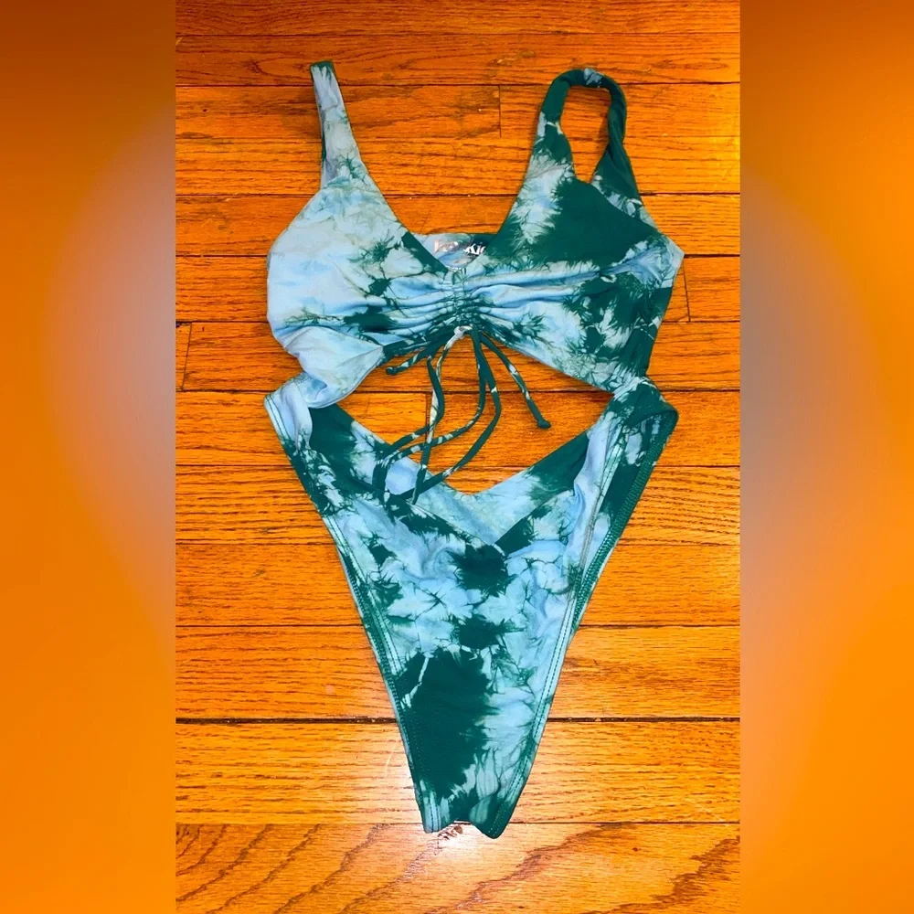 Frankie's Bikinis Teal & Light Blue Tie-Dye One-Piece Swimsuit